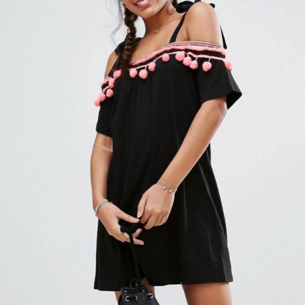 NWT black and pink tassel Pom Pom shift dress - Picture 2 of 2